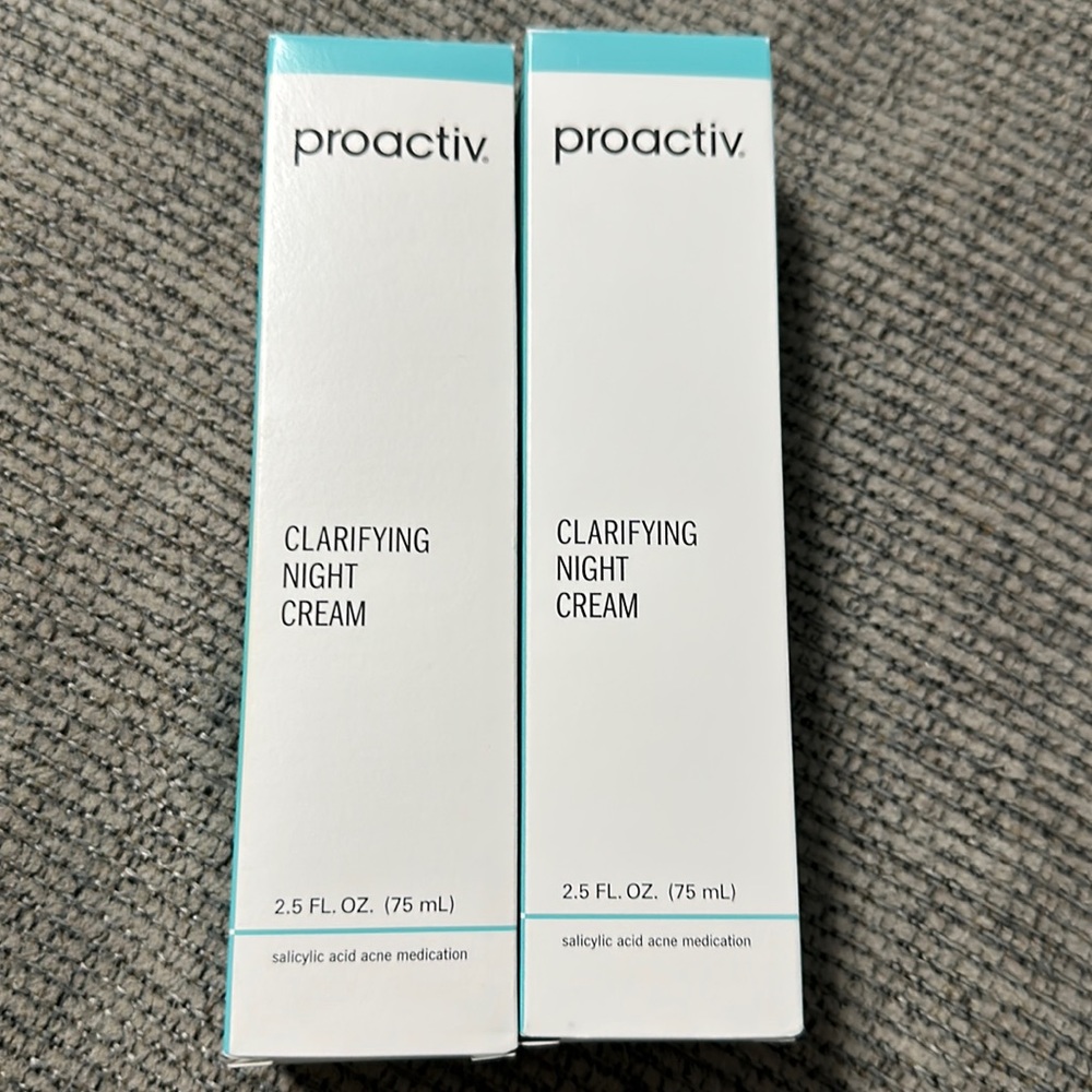 Proactiv Clarifying Night Cream. New sealed (2) 2.5 fl. Oz. EXP 06-2022 10-2022